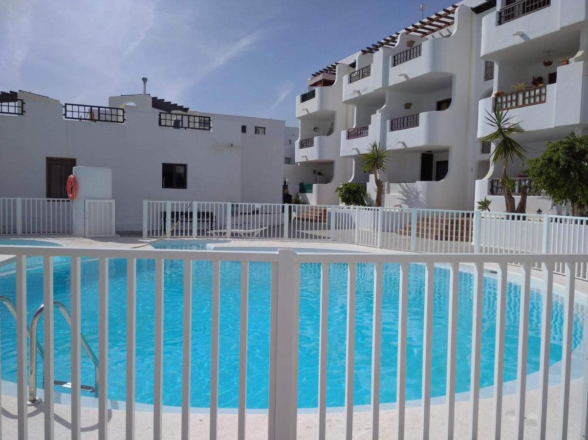 Aqua Apt Sunrise & Sea Views Коста Тегисе Екстериор снимка