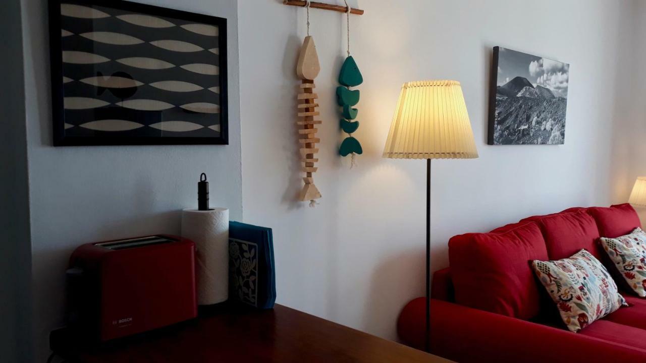 Aqua Apt Sunrise & Sea Views Коста Тегисе Екстериор снимка